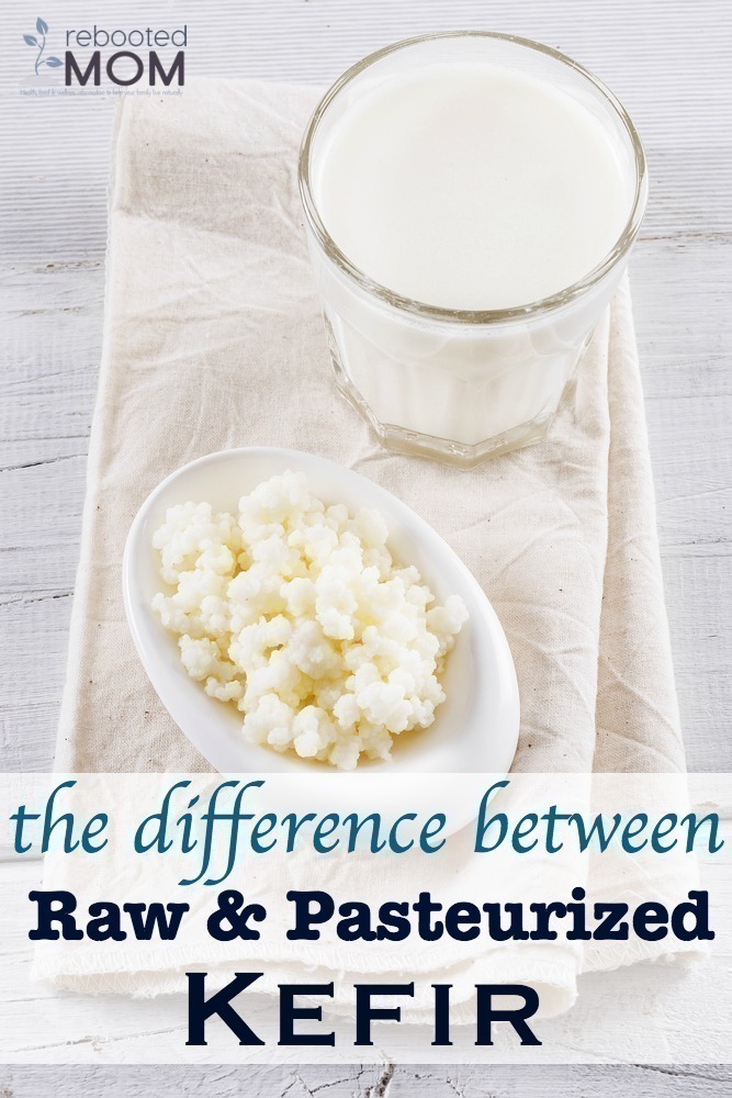The Difference Between Raw & Pasteurized Kefir
