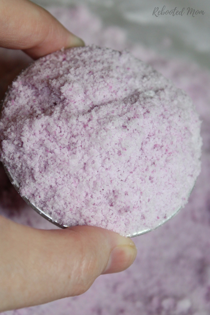 These DIY Bath Bombs are incredibly easy to make - personalize with your own scent and color and give as gifts for Mother's Day, Valentine's Day, birthdays and more.