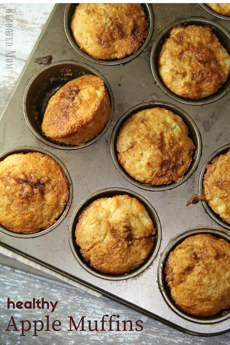 A delicious and hearty muffin that combines both shredded and diced carrots with lots of cinnamon for a healthy treat to put in the kids lunchbox, or eat after dinner.