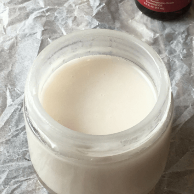 How to Make Homemade Deodorant Paste