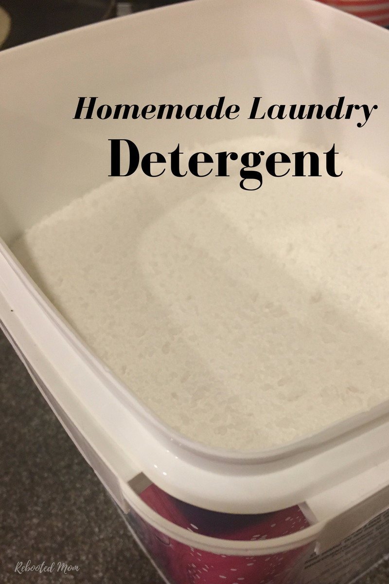 Make your own homemade powdered laundry detergent with simple, non-toxic ingredients that are both effective and safe for skin.