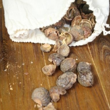 Natural Laundry Care using Soap Nuts