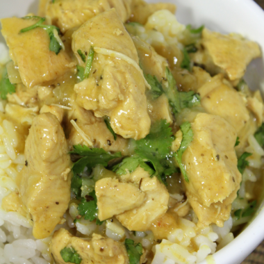 Instant Pot Basil Chicken Coconut Curry