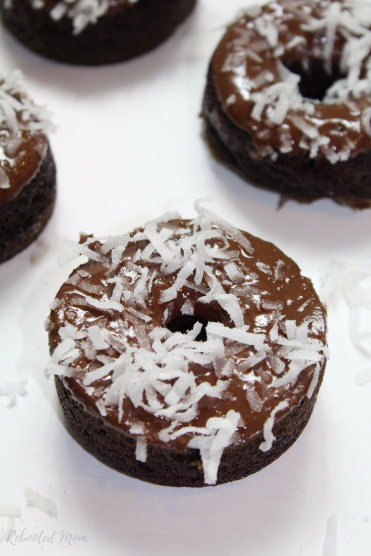 A homemade chocolate donut recipe that is grain free, gluten free, and refined sugar free - they are SO rich and decadent!