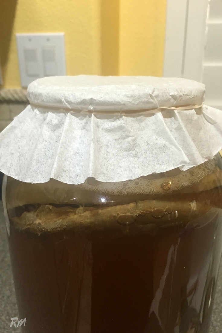 4 Common Mistakes to Avoid When Making Kombucha at Home and our tips for brewing the best Kombucha.  #Kombucha #Mistakes #guthealth 