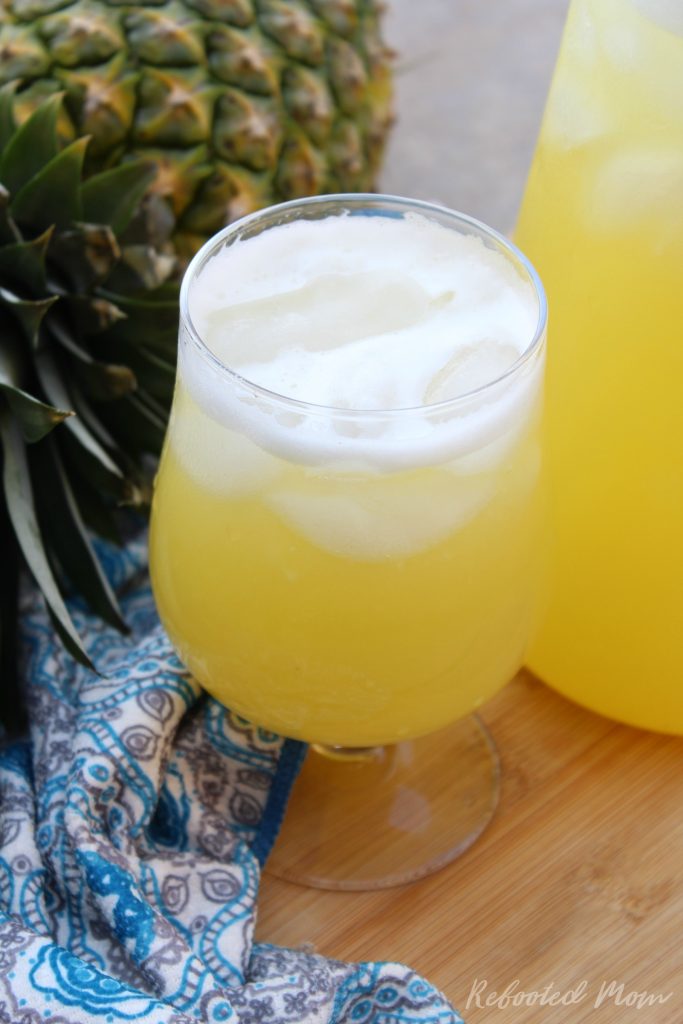 Agua de Piña (Pineapple Agua Fresca)