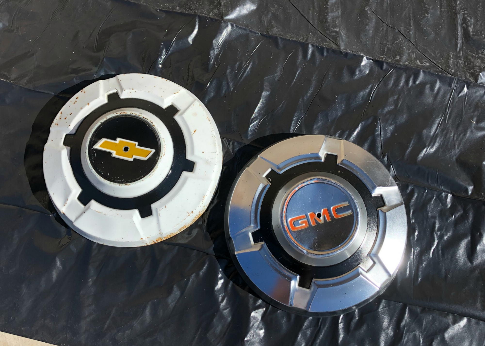 Upcycled Hubcap Clock