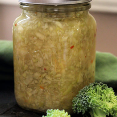 Sweet and Spicy Broccoli Apple Relish