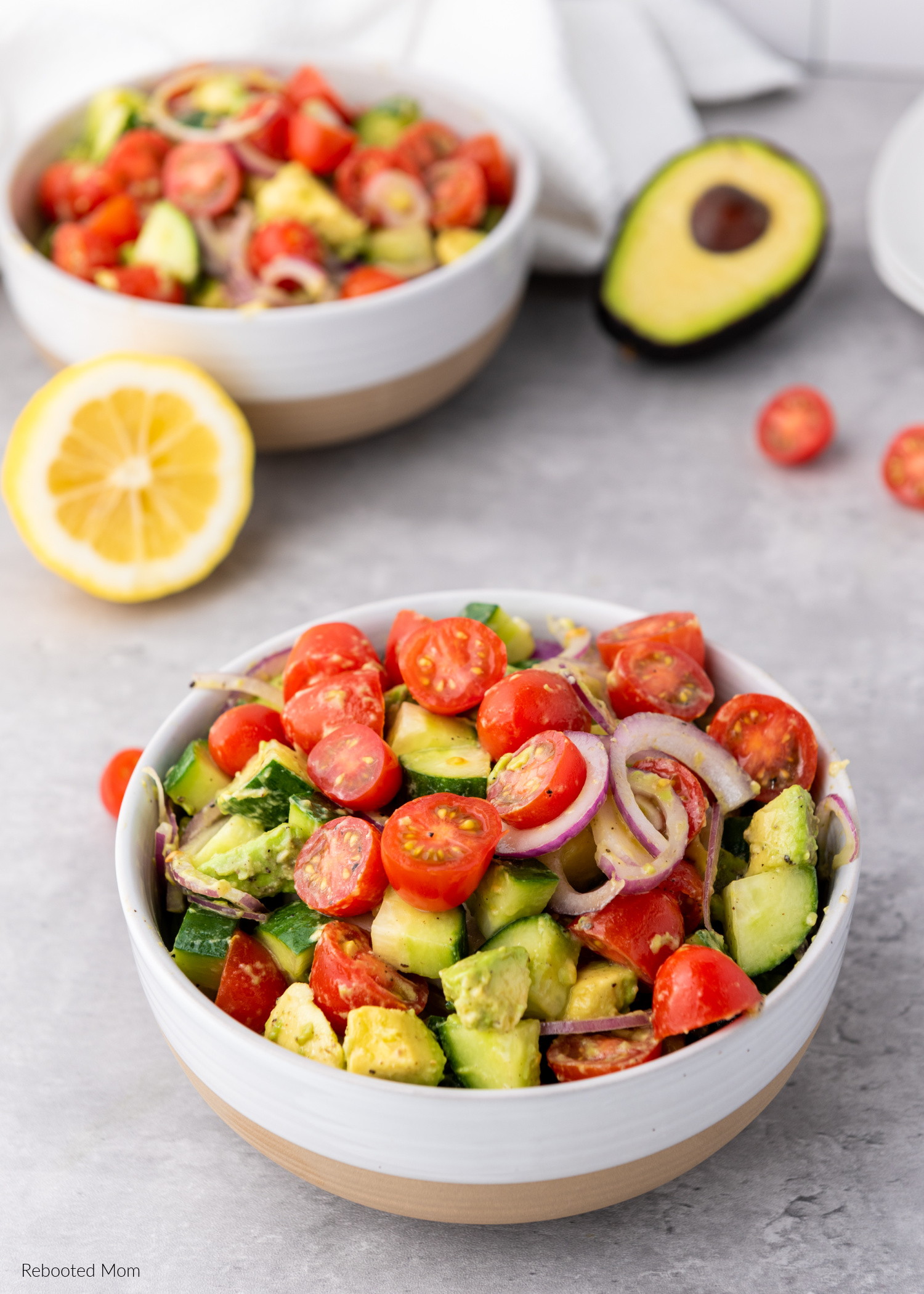 Avocado Salad - an equally beautiful and delicious treat to welcome the hot summer weather, perfect to serve as a side or as a light dinner meal that's healthy and easy!